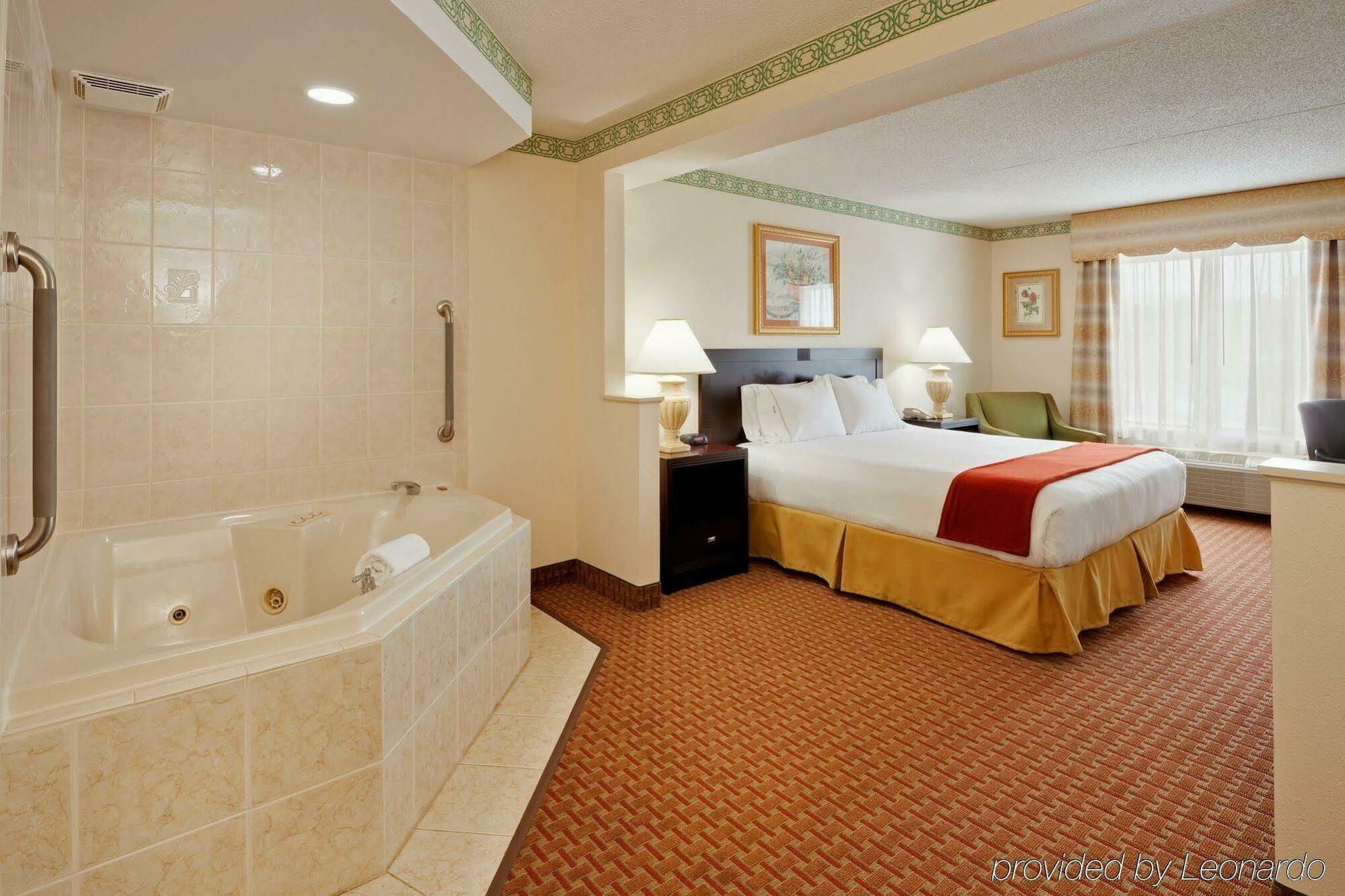 Holiday Inn Express Hotel & Suites Easton By Ihg Phòng bức ảnh
