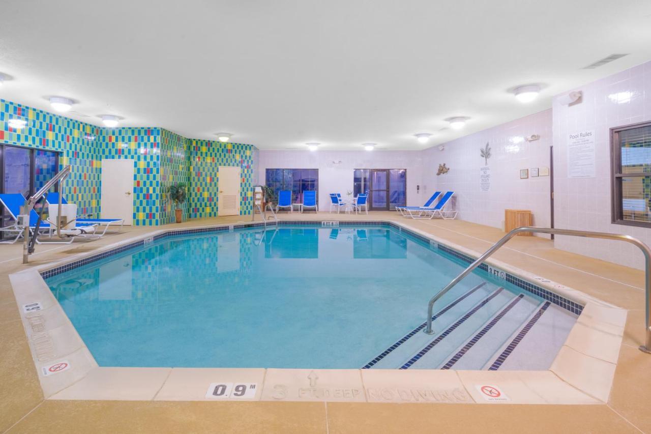 Holiday Inn Express Hotel & Suites Easton By Ihg Ngoại thất bức ảnh
