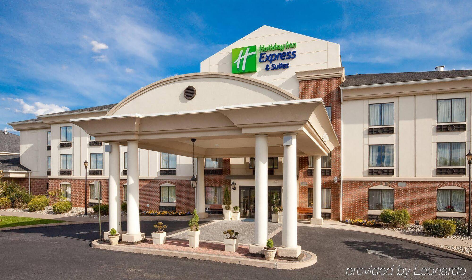Holiday Inn Express Hotel & Suites Easton By Ihg Ngoại thất bức ảnh
